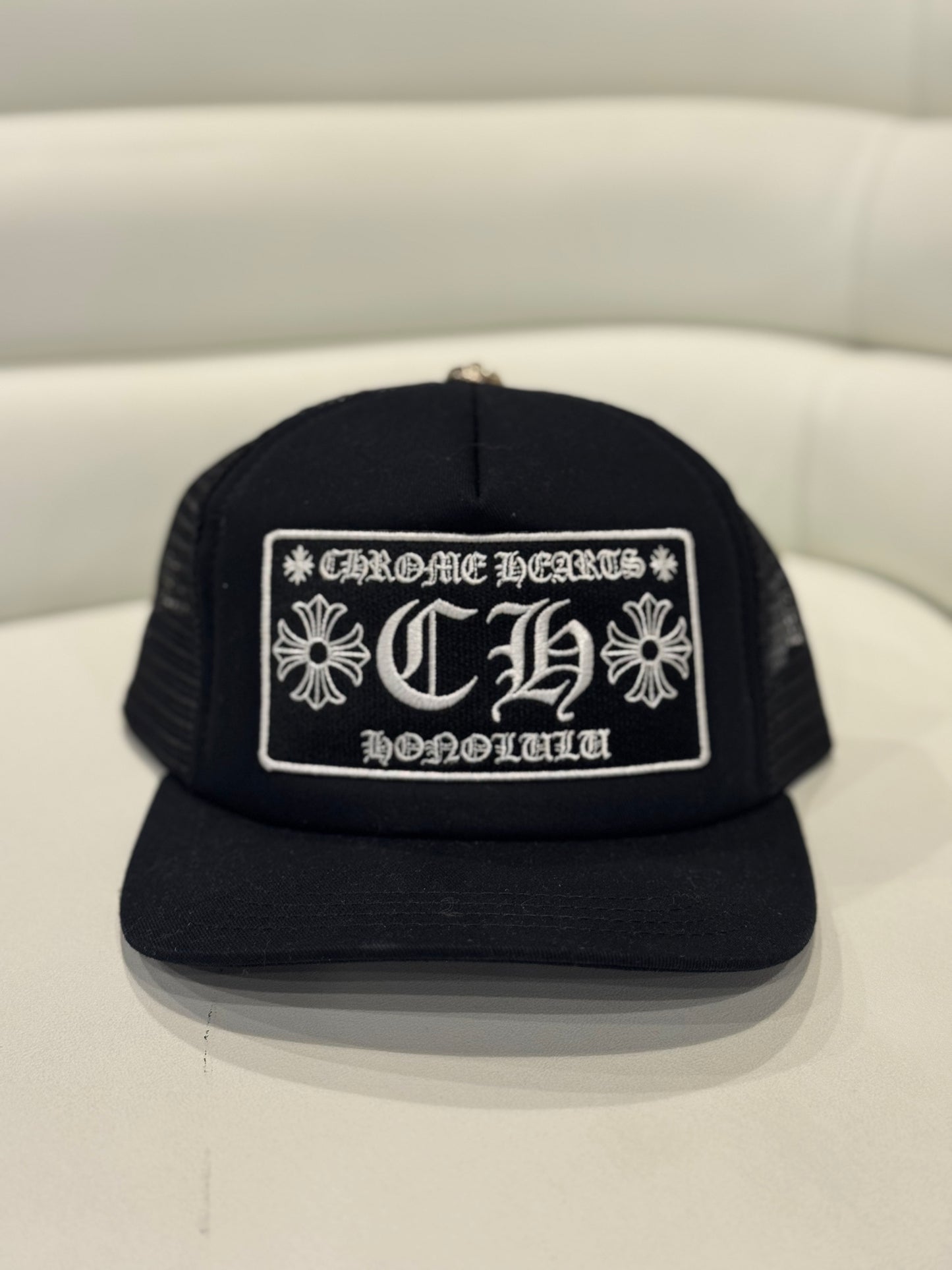 Chrome Hearts Honolulu CH Trucker Hat