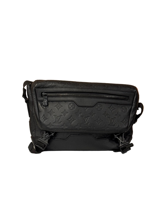 Louis Vuitton Messenger Voyager Bag