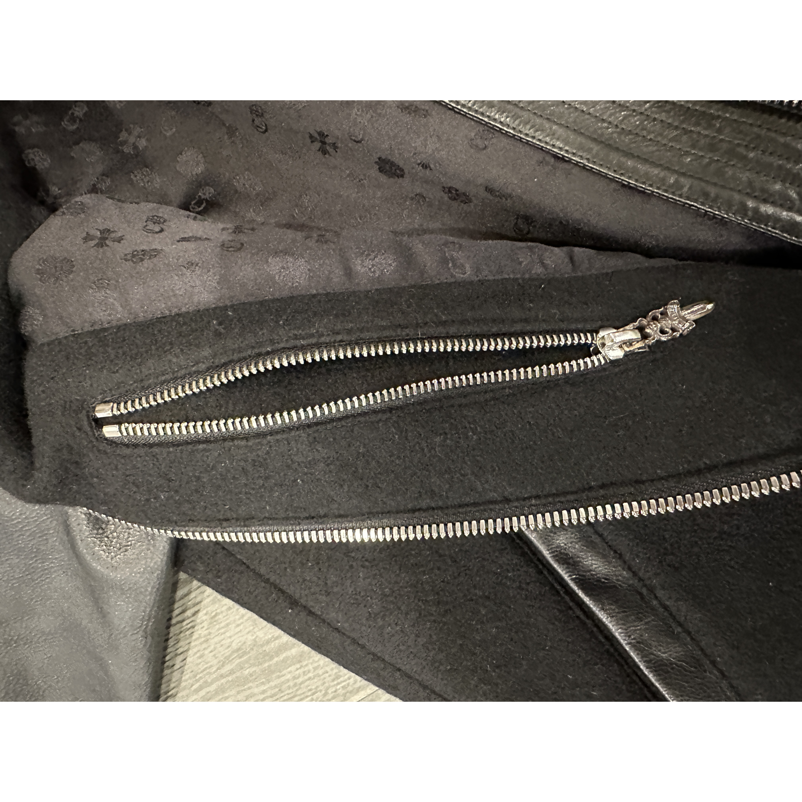 Chrome Hearts Vintage Leather Sleeve Bomber Jacket Black - Detail