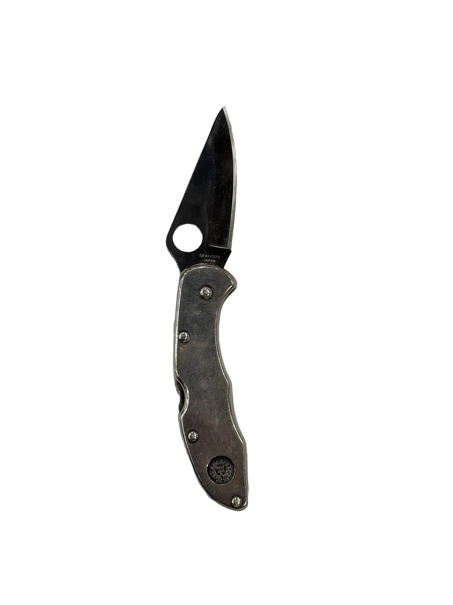 chrome hearts spyderco knife
